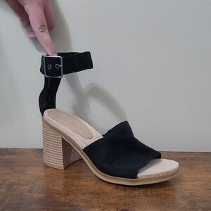 Wonderly SHIRAH Black & Tan Block Heel Sandals size 10